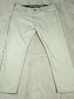 Lee Extreme Motion MVP Khaki Pants Mens 38x30 Beige Straight Fit Tapered Leg